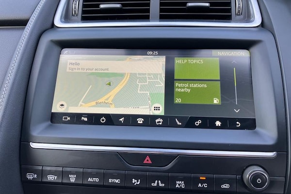Used Jaguar E-Pace 2020 for sale - 75662091: Photo 29