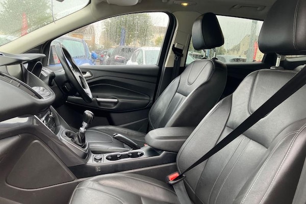 Used Ford Kuga 2017 for sale - 76255356: Photo 19