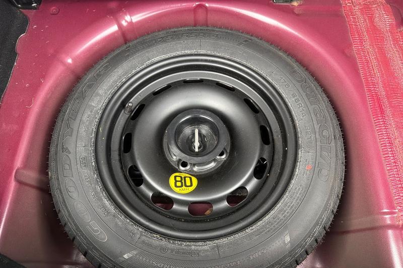 Used Ford Fiesta 2011 for sale - 77450364: Photo 27