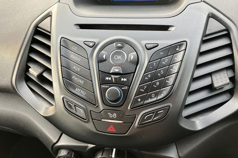 Used Ford Ecosport 2017 for sale - 76722979: Photo 27