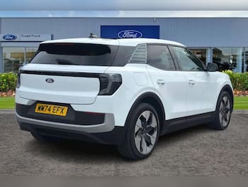 Used Ford Explorer 2024 for sale - 79653361: Photo