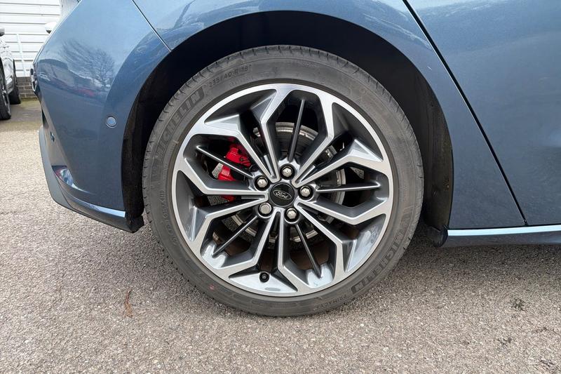 Used Ford Focus 2022 for sale - 77819763: Photo 8