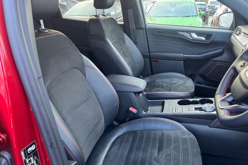 Used Ford Kuga 2023 for sale - 76920045: Photo 17