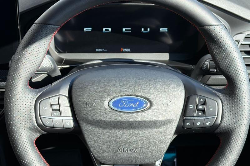 Used Ford Focus 2025 for sale - 77965949: Photo 12