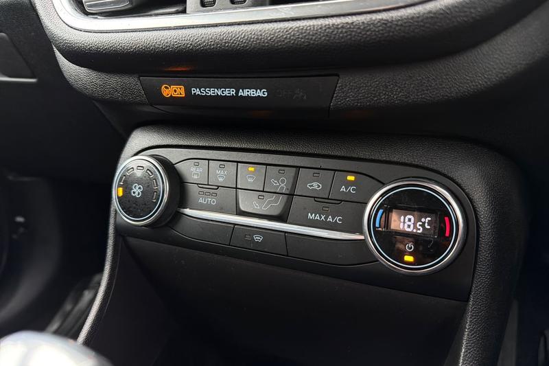 Used Ford Fiesta 2019 for sale - 77804522: Photo 32