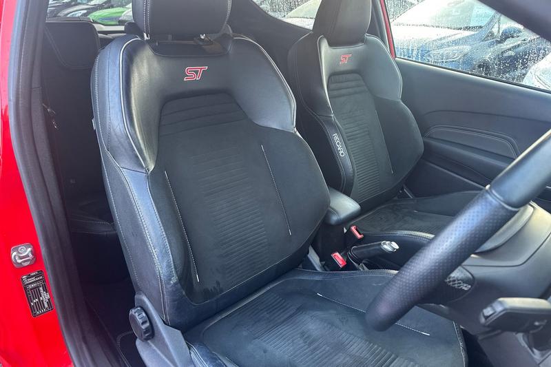 Used Ford Fiesta 2019 for sale - 76920050: Photo 17