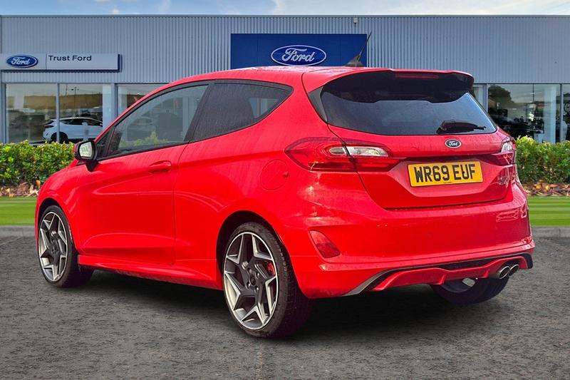 Used Ford Fiesta 2019 for sale - 76920050: Photo 2