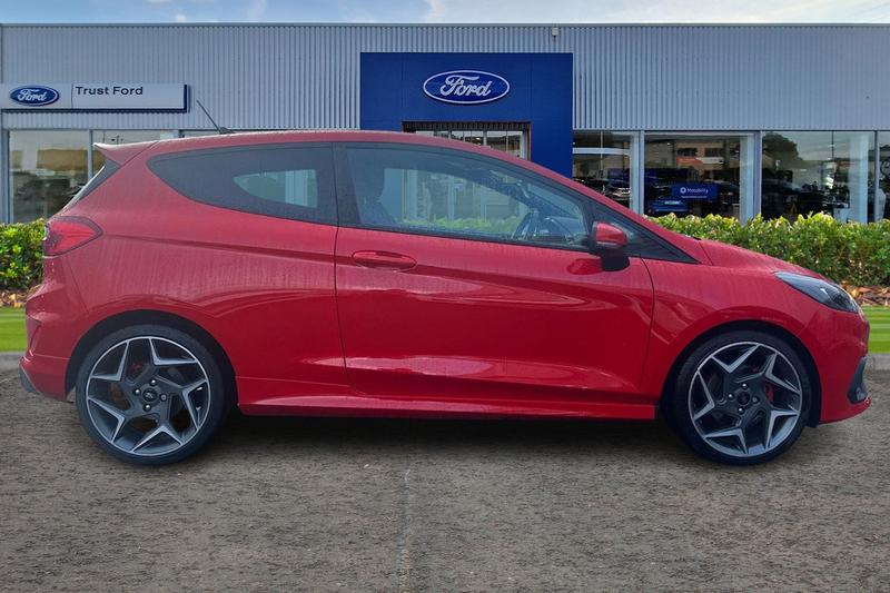 Used Ford Fiesta 2019 for sale - 76920050: Photo 3