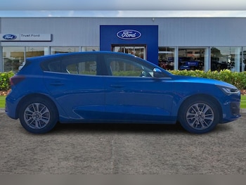 Used Ford Focus 2022 for sale - 75361453: Photo