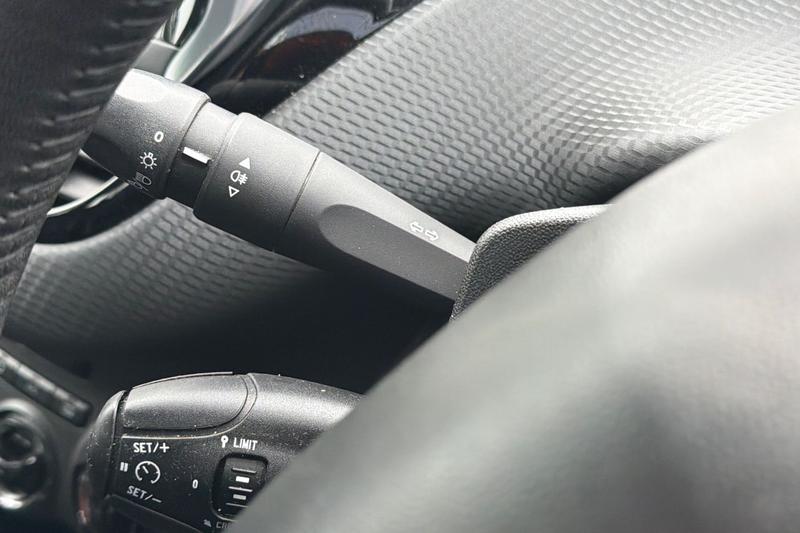 Used Peugeot 208 2016 for sale - 78095231: Photo 14