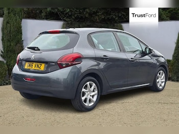 Used Peugeot 208 2016 for sale - 78095231: Photo