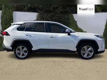 Used Toyota RAV4 2019 for sale - 75304140: Photo