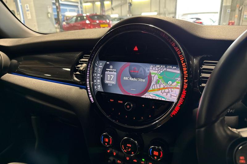 Used MINI Hatch 2022 for sale - 76508162: Photo 32