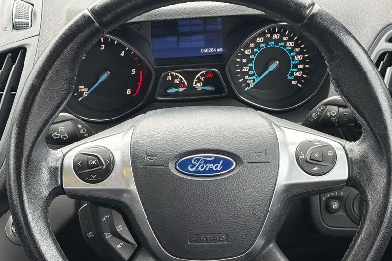 Used Ford Kuga 2015 for sale - 77910313: Photo 12