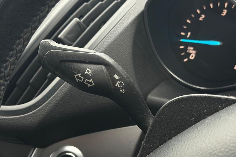 Used Ford Kuga 2015 for sale - 77910313: Photo 14