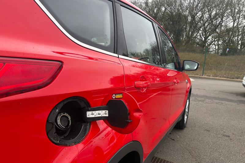 Used Ford Kuga 2015 for sale - 77910313: Photo 26