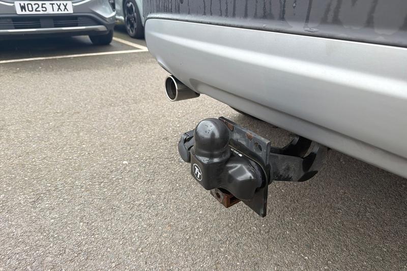 Used Ford Kuga 2015 for sale - 77910313: Photo 27