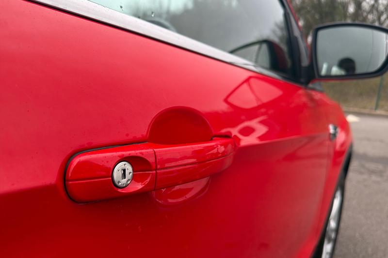 Used Ford Kuga 2015 for sale - 77910313: Photo 32