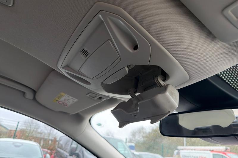 Used Ford Kuga 2015 for sale - 77910313: Photo 34