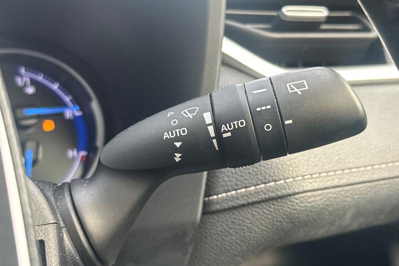 Used Toyota RAV4 2019 for sale - 76920044: Photo 15