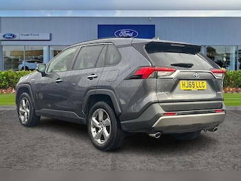 Used Toyota RAV4 2019 for sale - 76920044: Photo
