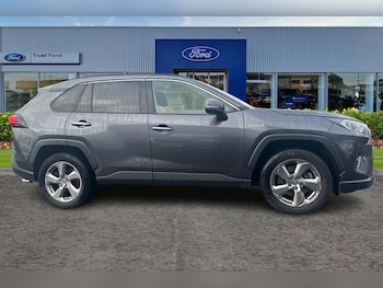 Used Toyota RAV4 2019 for sale - 76920044: Photo