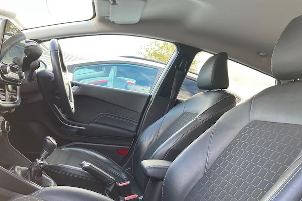 Used Ford Fiesta 2018 for sale - 76209410: Photo 19