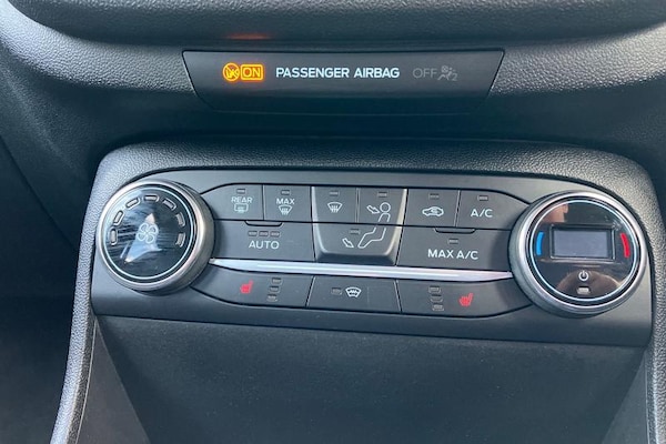 Used Ford Fiesta 2018 for sale - 76209410: Photo 26