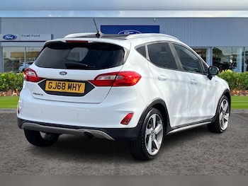 Used Ford Fiesta 2018 for sale - 76209410: Photo 4
