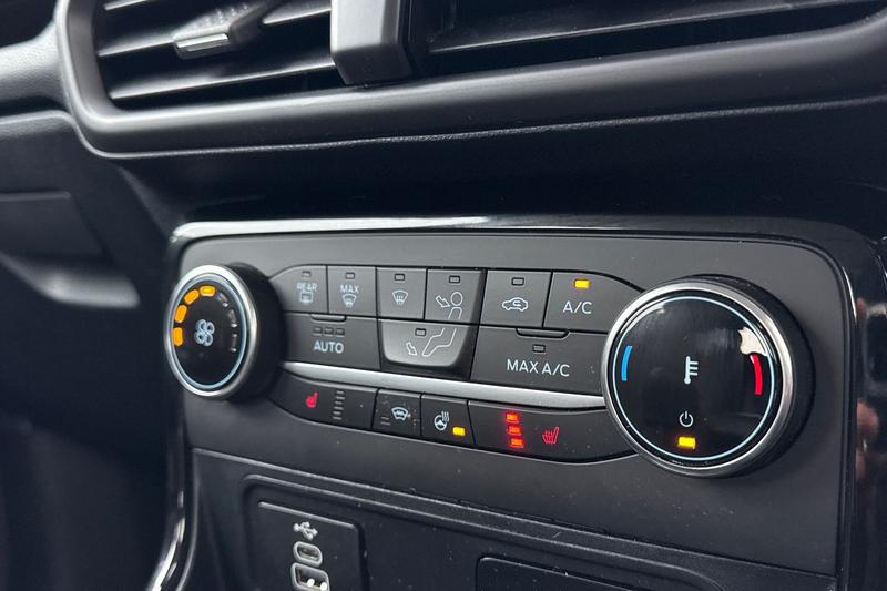 Used Ford Ecosport 2023 for sale - 78067607: Photo 32