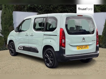Used Citroen Berlingo 2020 for sale - 76290318: Photo 2