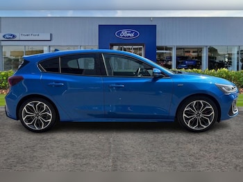 Used Ford Focus 2022 for sale - 78350727: Photo