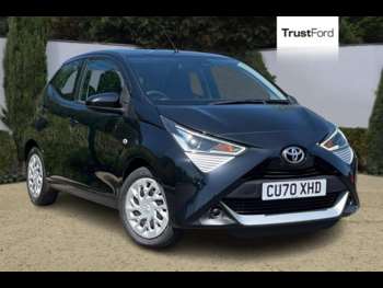 2020 - 1.0 VVT-i X-Play TSS 5dr MANUAL