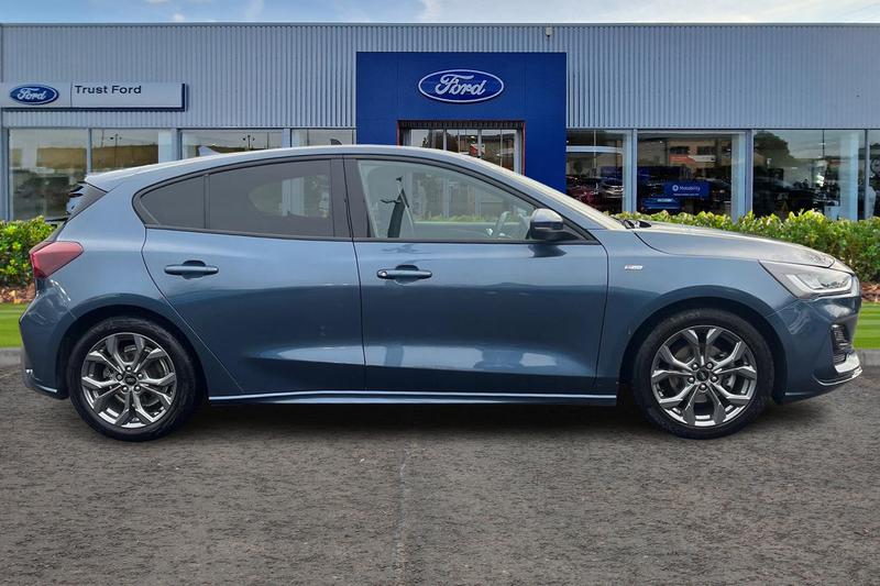 Used Ford Focus 2024 for sale - 76819067: Photo 3