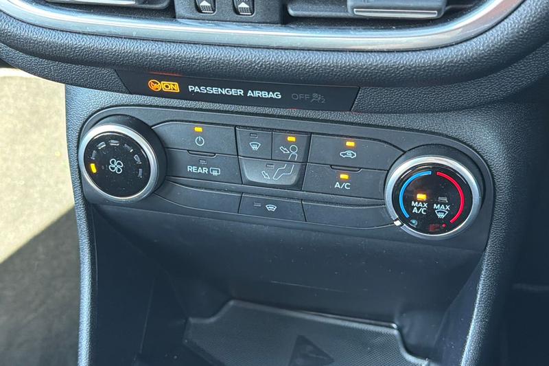 Used Ford Fiesta 2023 for sale - 78153032: Photo 31