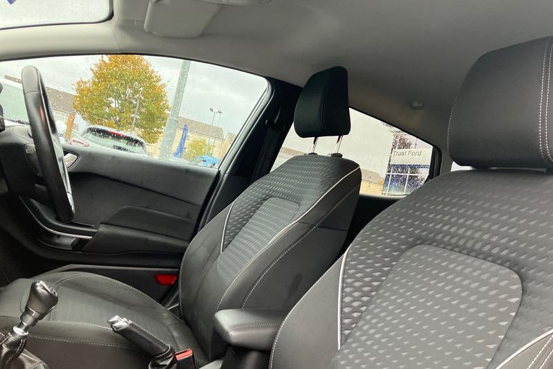 Used Ford Fiesta 2018 for sale - 76534439: Photo 19