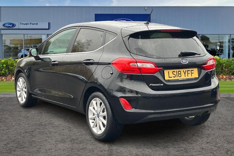 Used Ford Fiesta 2018 for sale - 76534439: Photo 2