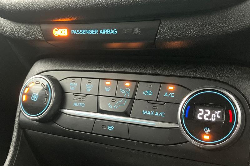 Used Ford Fiesta 2018 for sale - 76534439: Photo 26