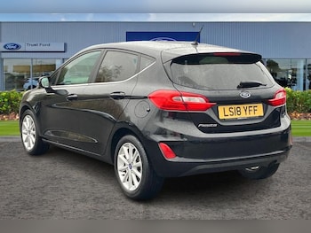 Used Ford Fiesta 2018 for sale - 76534439: Photo