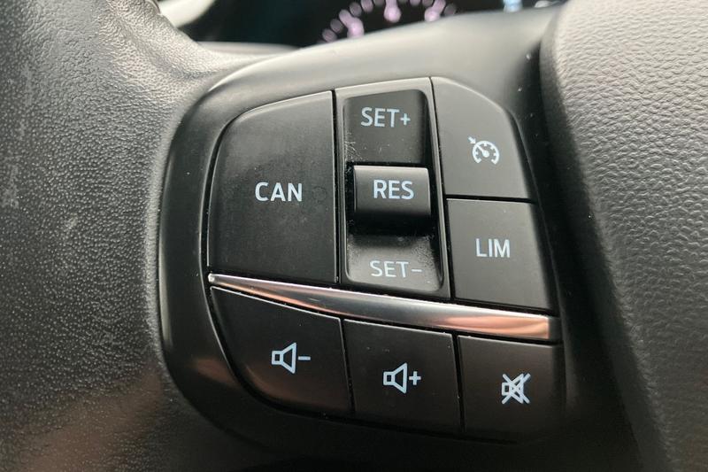 Used Ford Fiesta 2018 for sale - 76534439: Photo 32