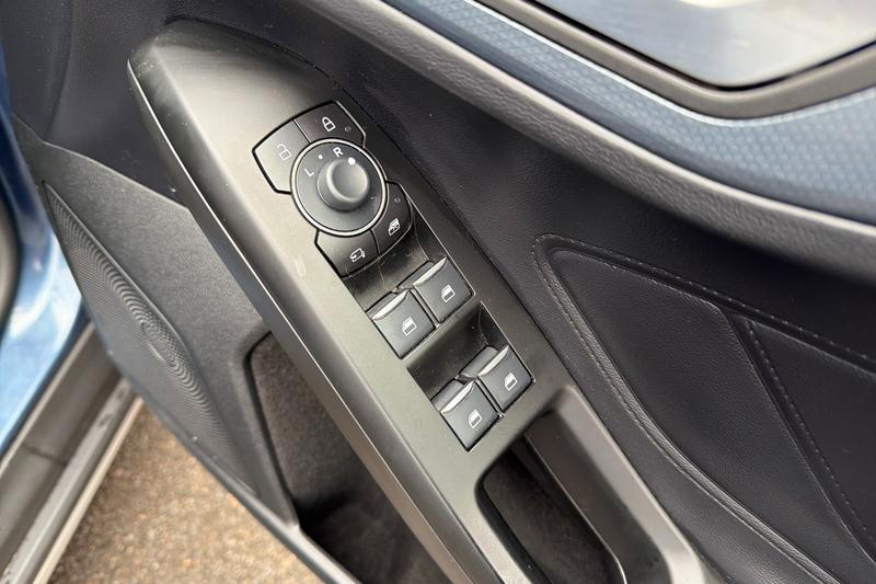 Used Ford Focus 2023 for sale - 77653689: Photo 16