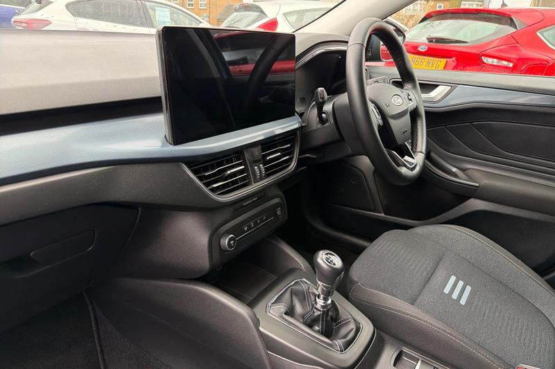 Used Ford Focus 2023 for sale - 77653689: Photo 18