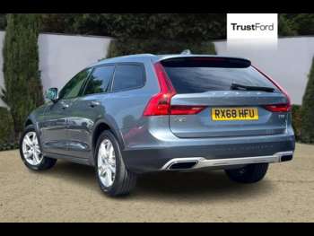 Used Volvo V90 2018 for sale - 74620303: Photo