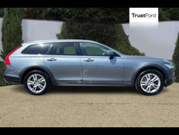 Used Volvo V90 2018 for sale - 74620303: Photo