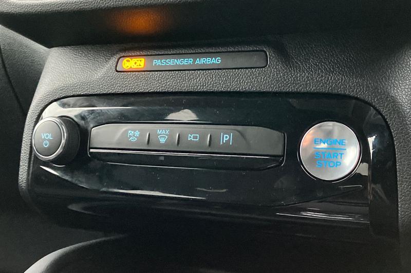 Used Ford Kuga 2025 for sale - 76984869: Photo 26