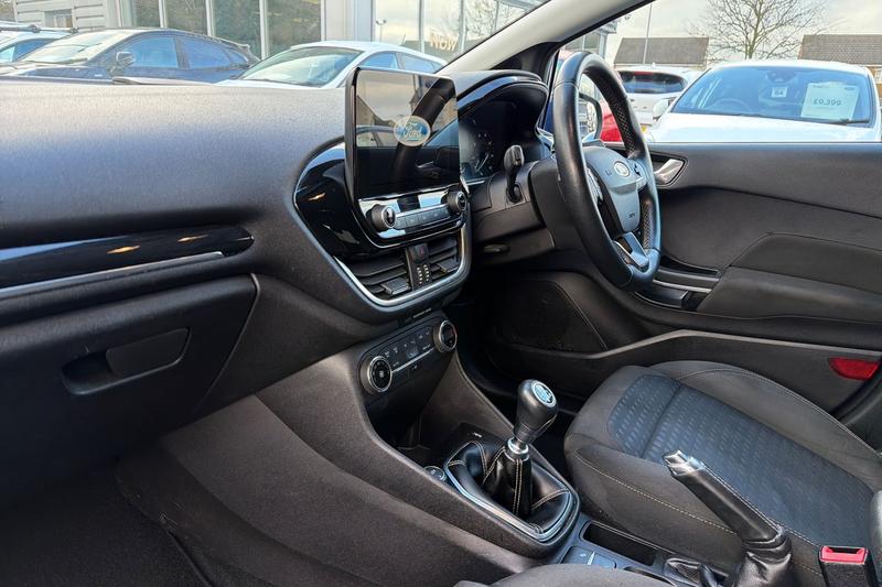 Used Ford Fiesta 2017 for sale - 77619930: Photo 18