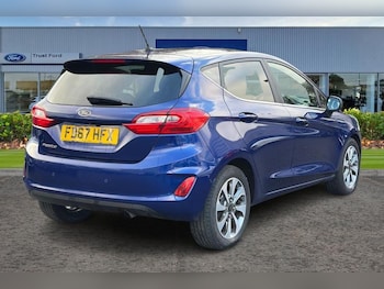 Used Ford Fiesta 2017 for sale - 77619930: Photo