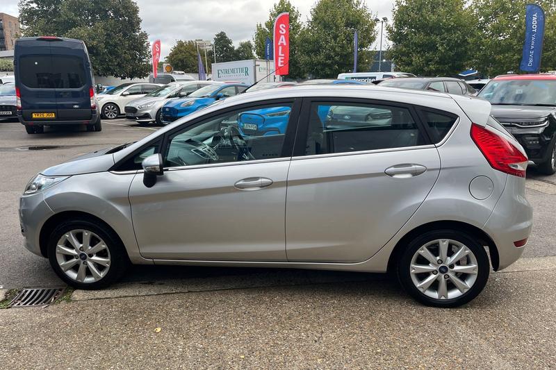 Used Ford Fiesta 2011 for sale - 76355562: Photo 32