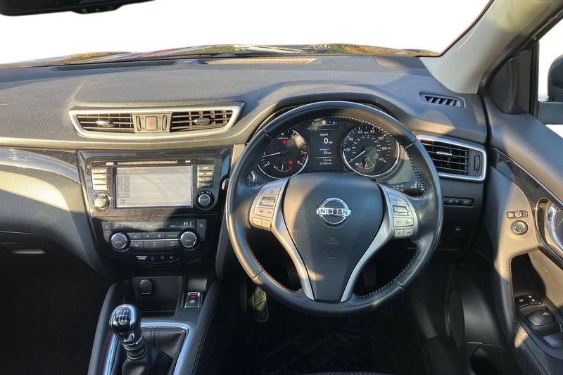 Used Nissan Qashqai 2017 for sale - 77059278: Photo 11