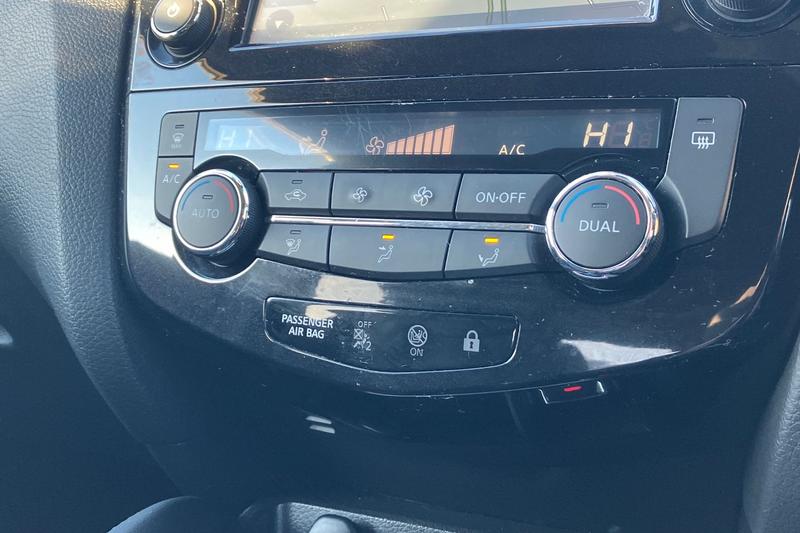 Used Nissan Qashqai 2017 for sale - 77059278: Photo 25